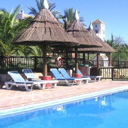 Rural Cottage, With Pool & Optional Private 6 Guests Jacuzzi تولوكس المظهر الخارجي الصورة