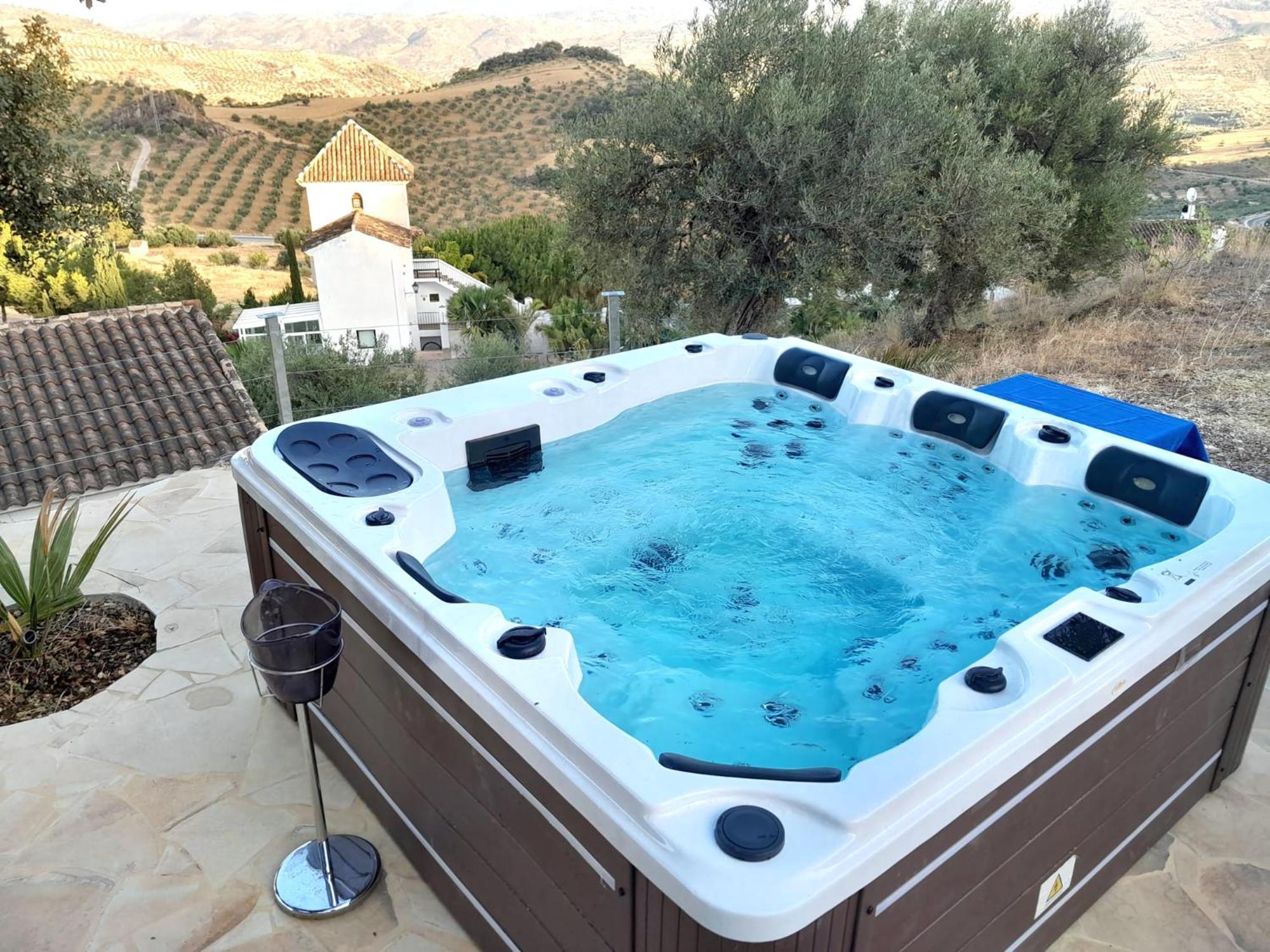 Rural Cottage, With Pool & Optional Private 6 Guests Jacuzzi تولوكس المظهر الخارجي الصورة